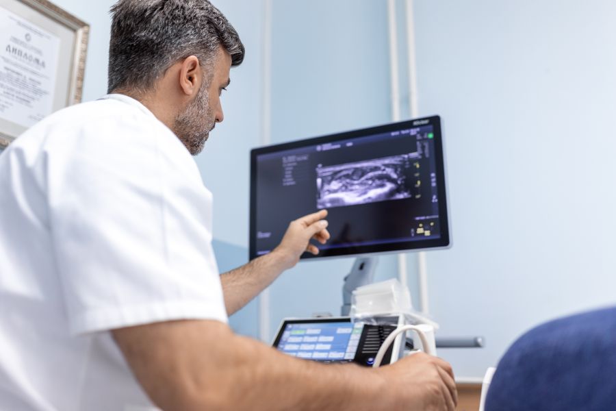 Echocardiogram consultation and testing